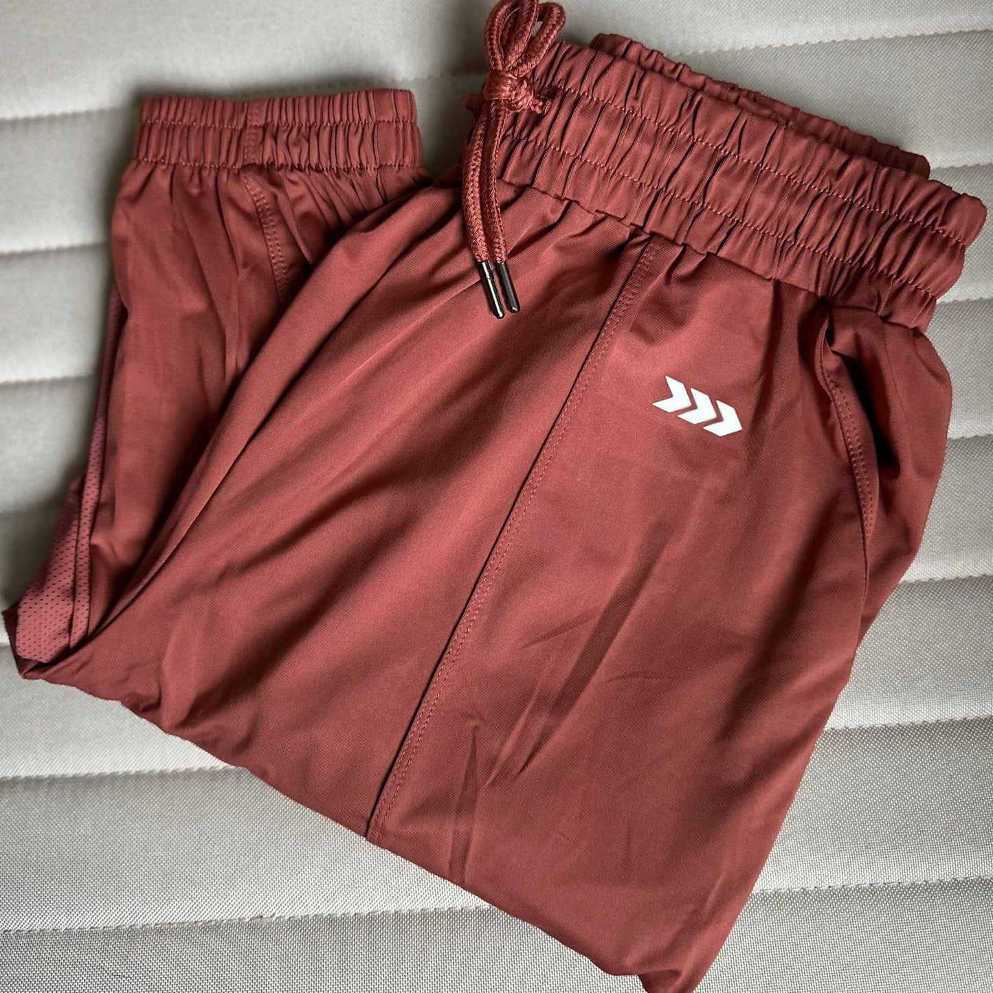 SPRING INTO ACTION JOGGERS