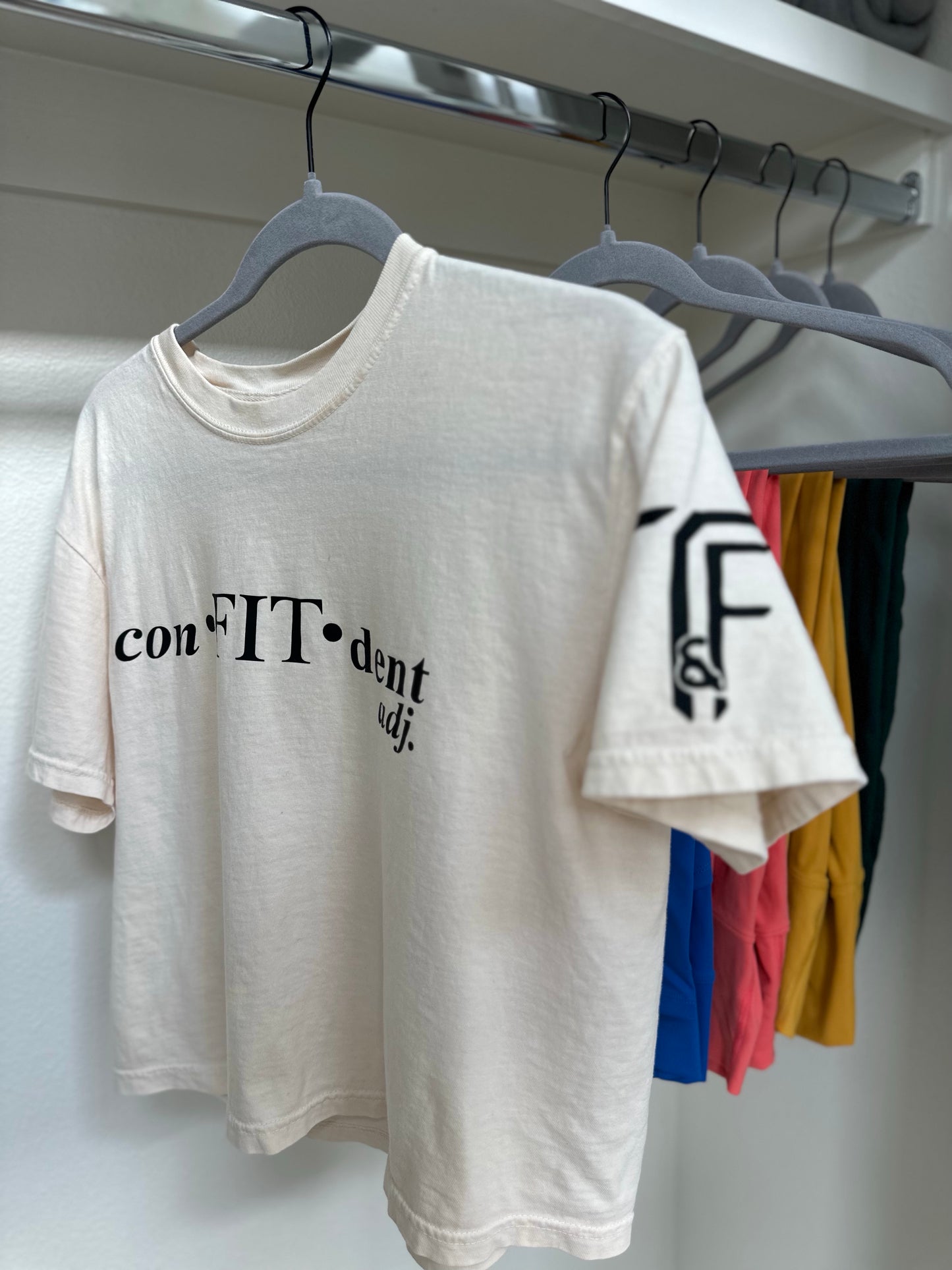 Pastel con•FIT•dent crop