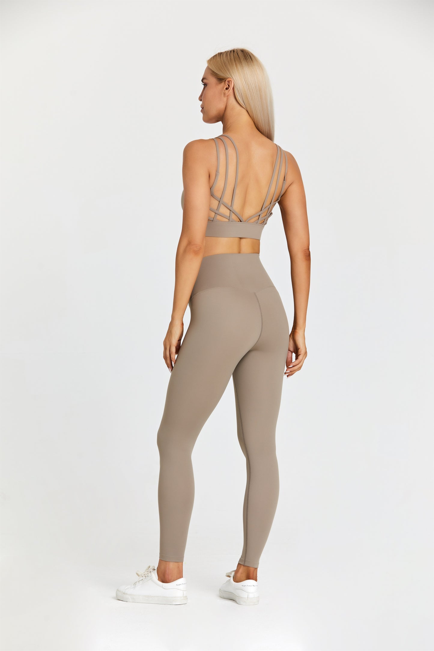 IN THE ZONE SPORTS BRA