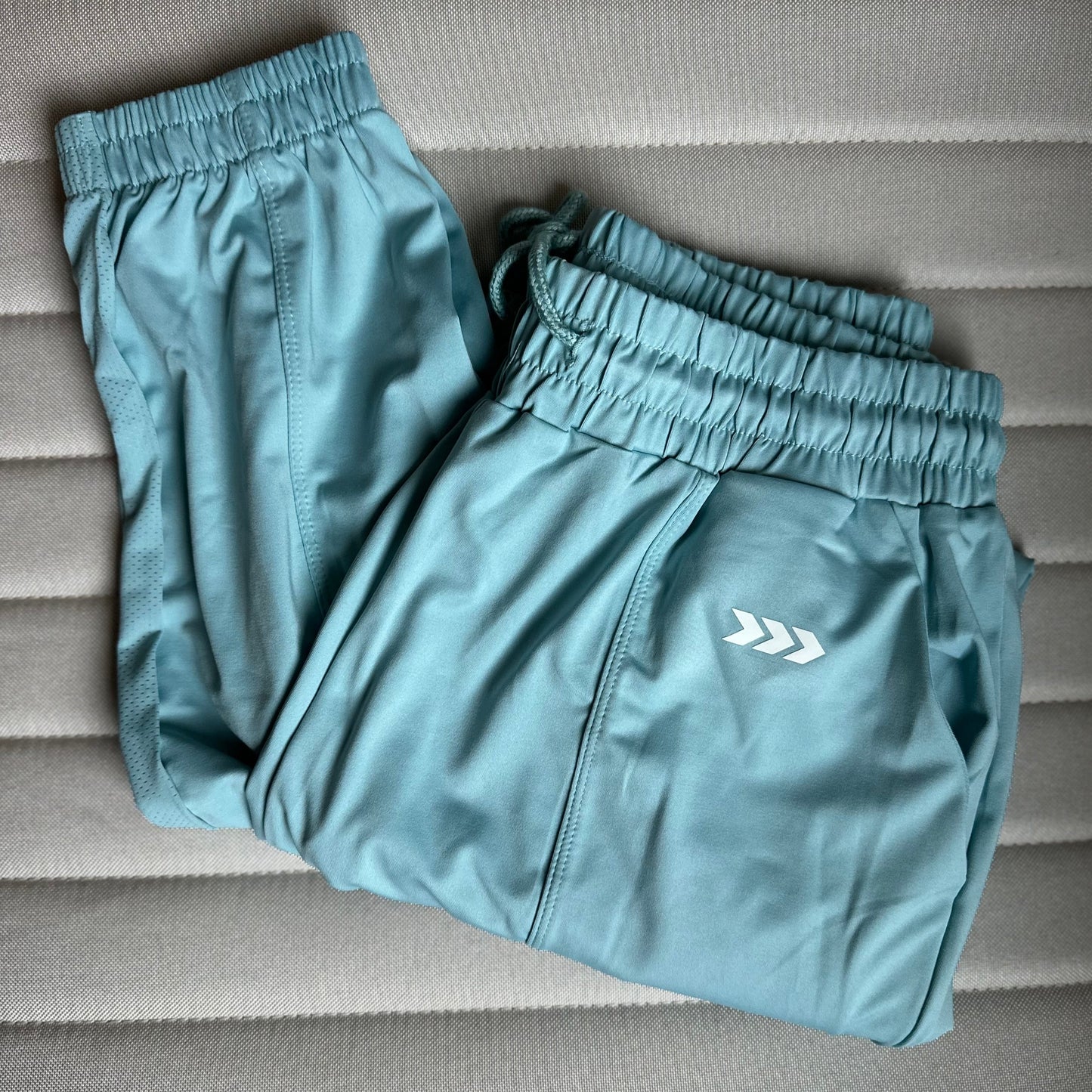 SPRING INTO ACTION JOGGERS