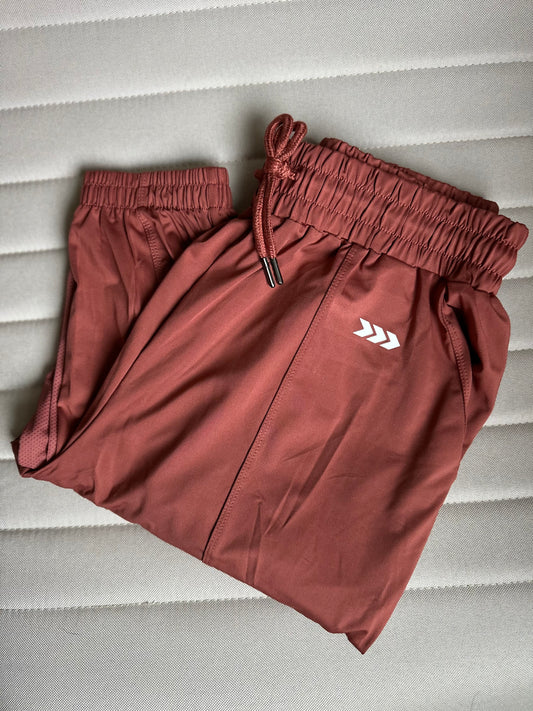 UNTAMED: SPRING INTO ACTION JOGGERS